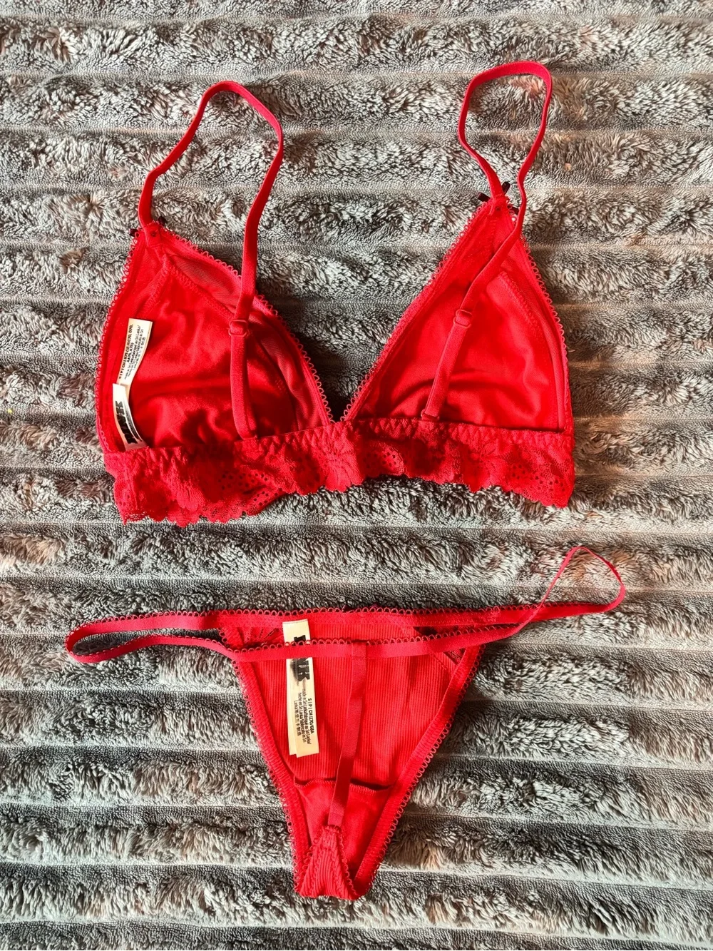 PINK Victorias Secret soft red
